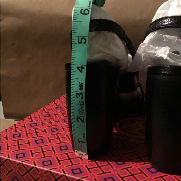 TORY BURCH - Picture 9 of 13